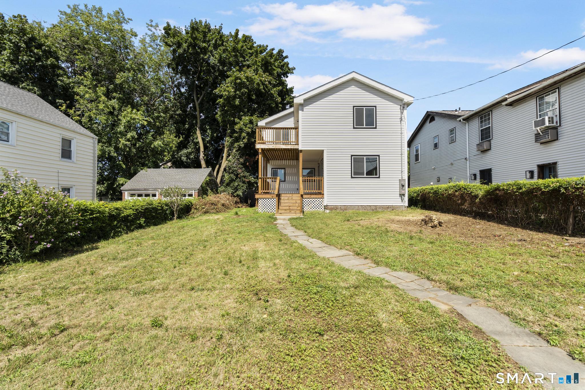 810 Brewster Street Property Photo 4