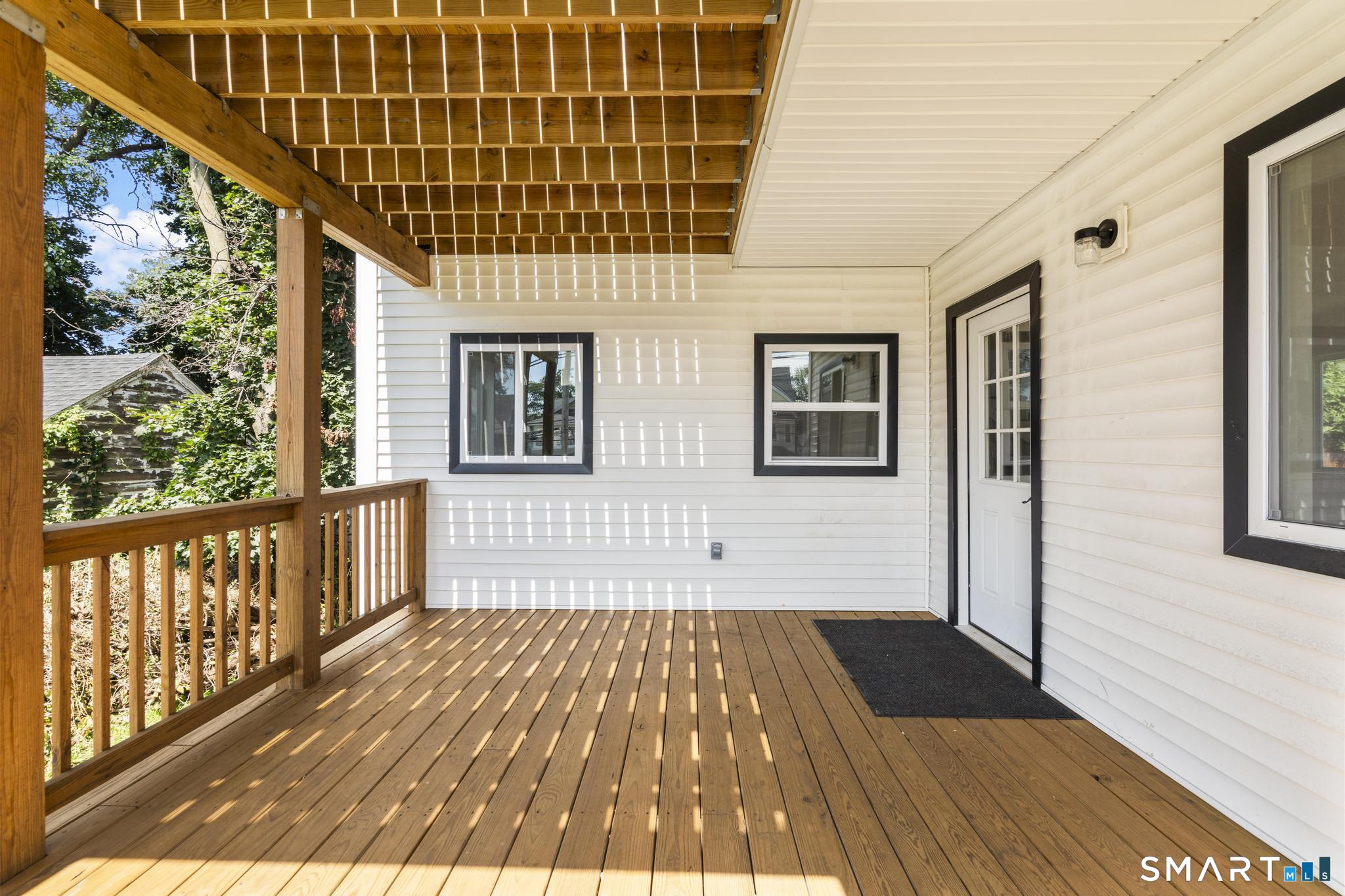 810 Brewster Street Property Photo 5
