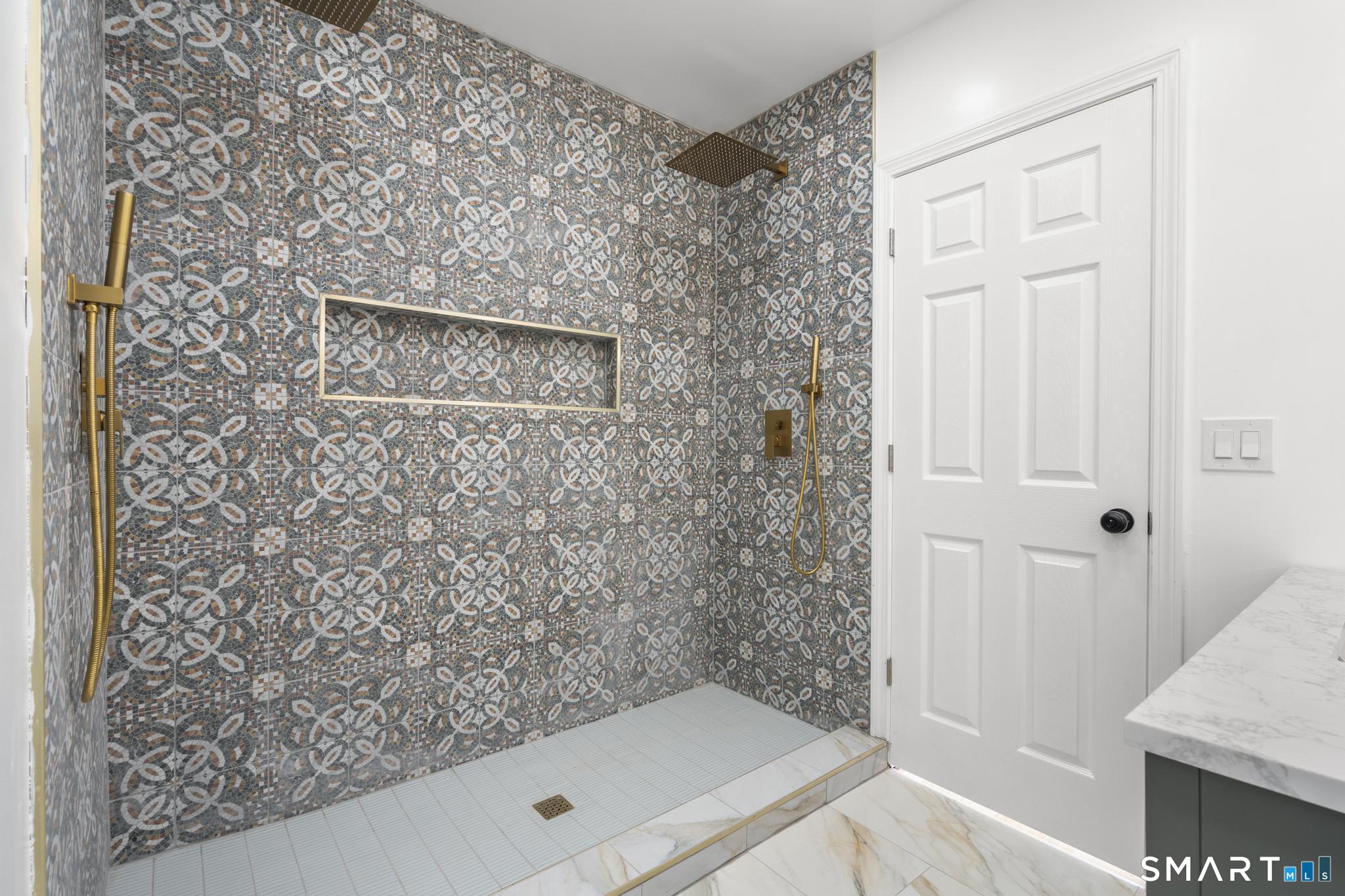 810 Brewster Street Property Photo 19