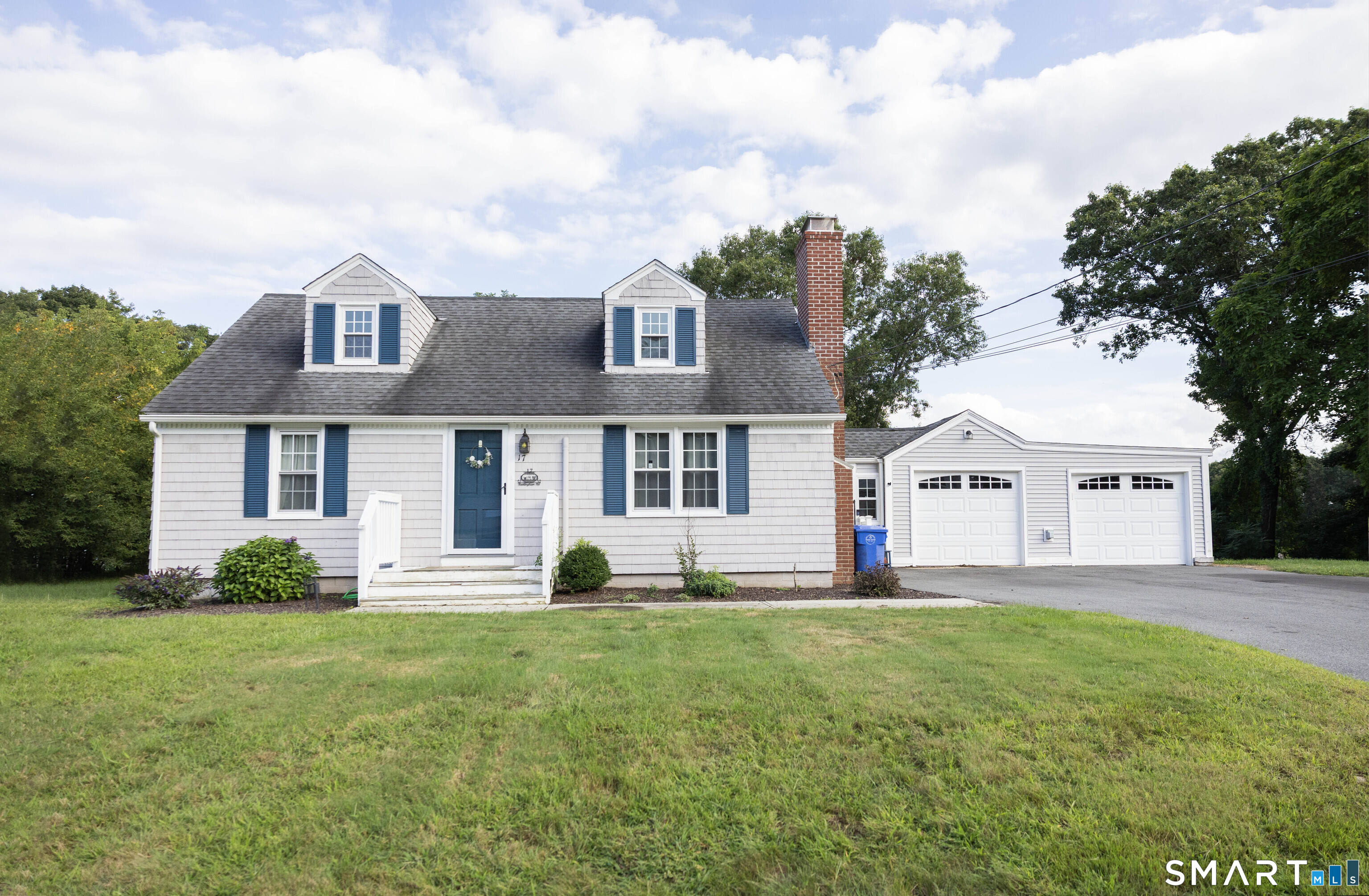 17 Buckingham Road Property Photo 1