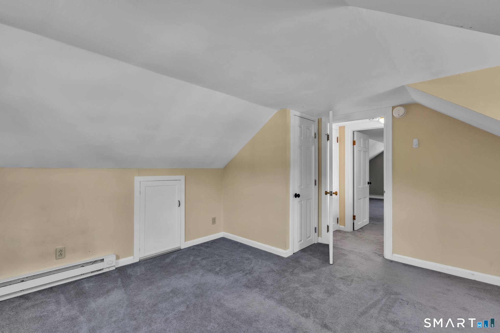 17 Buckingham Road Property Photo 25