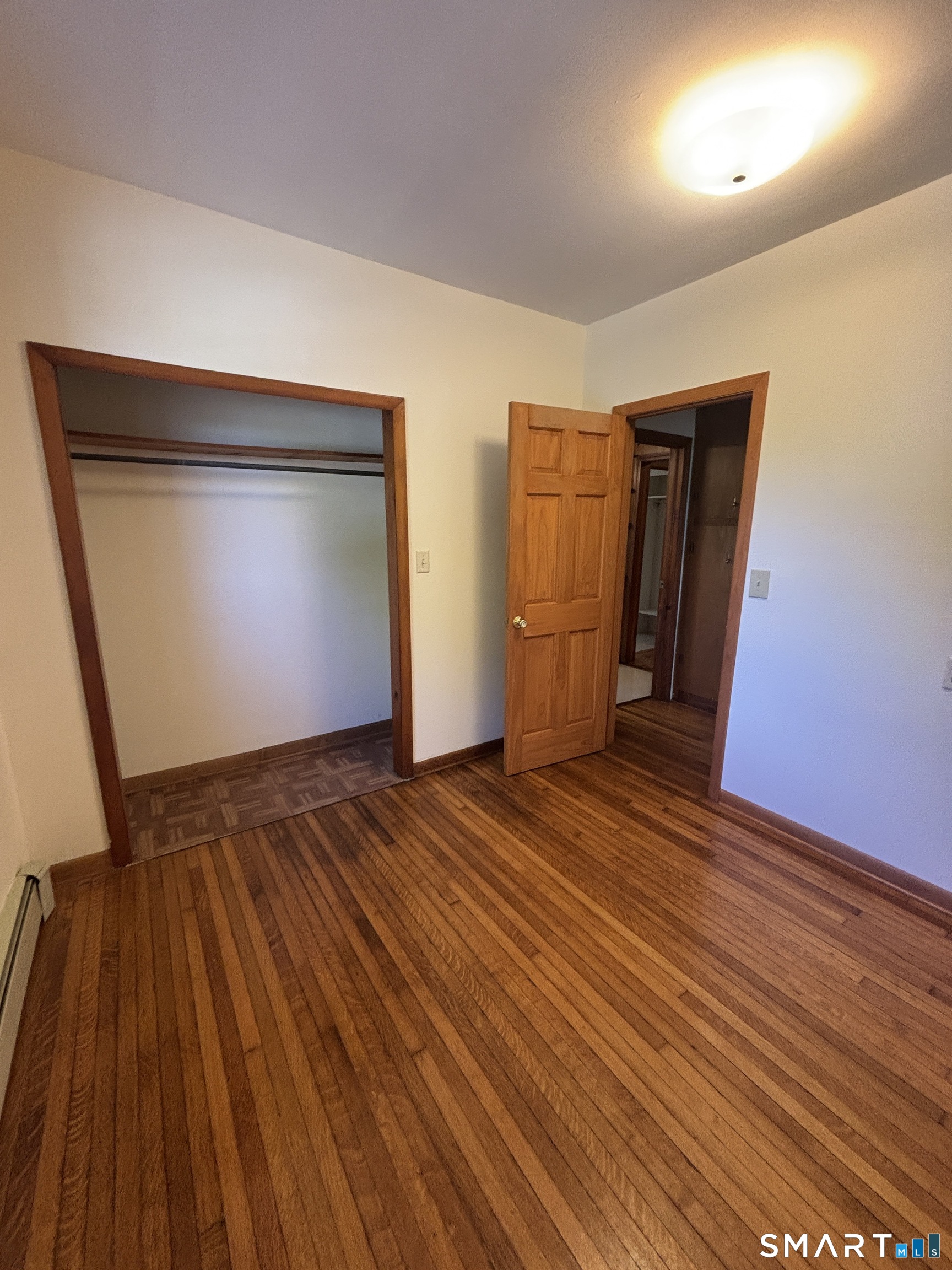 24 Broadway Street Property Photo 26
