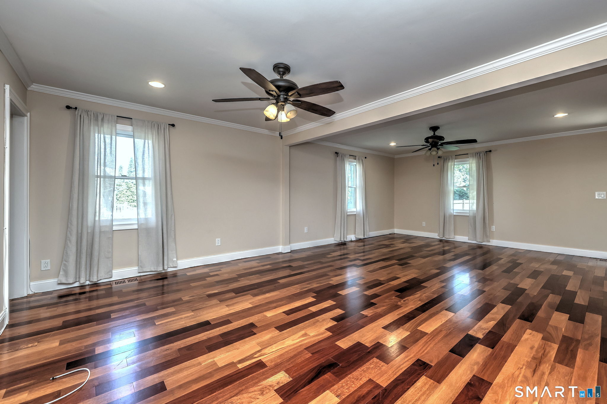 647 New Haven Avenue Property Photo 16