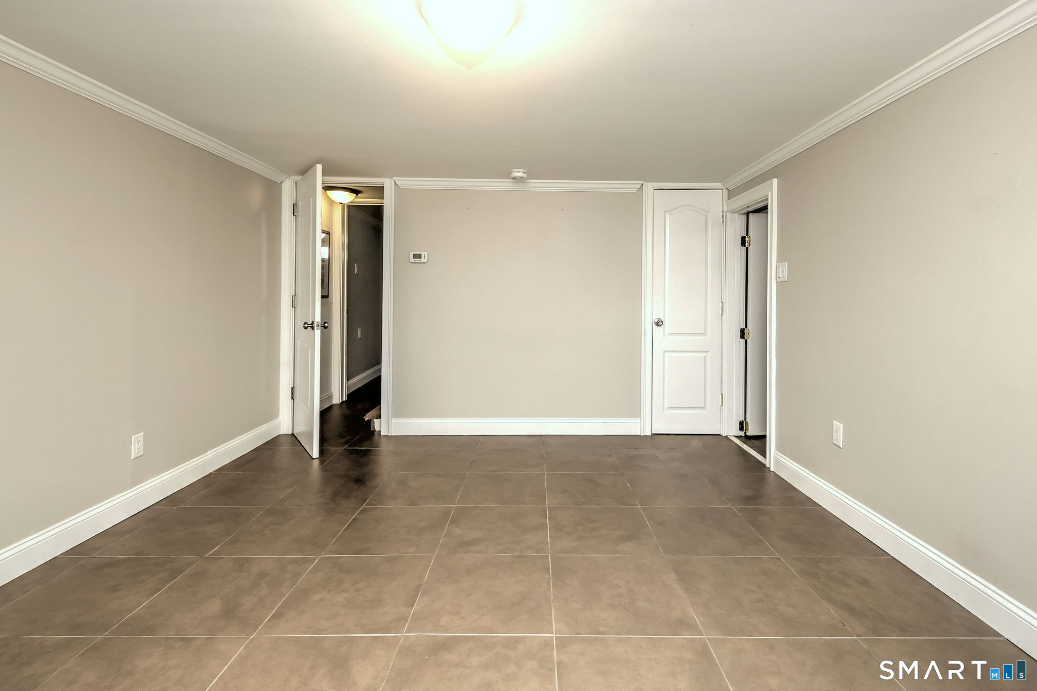 647 New Haven Avenue Property Photo 34