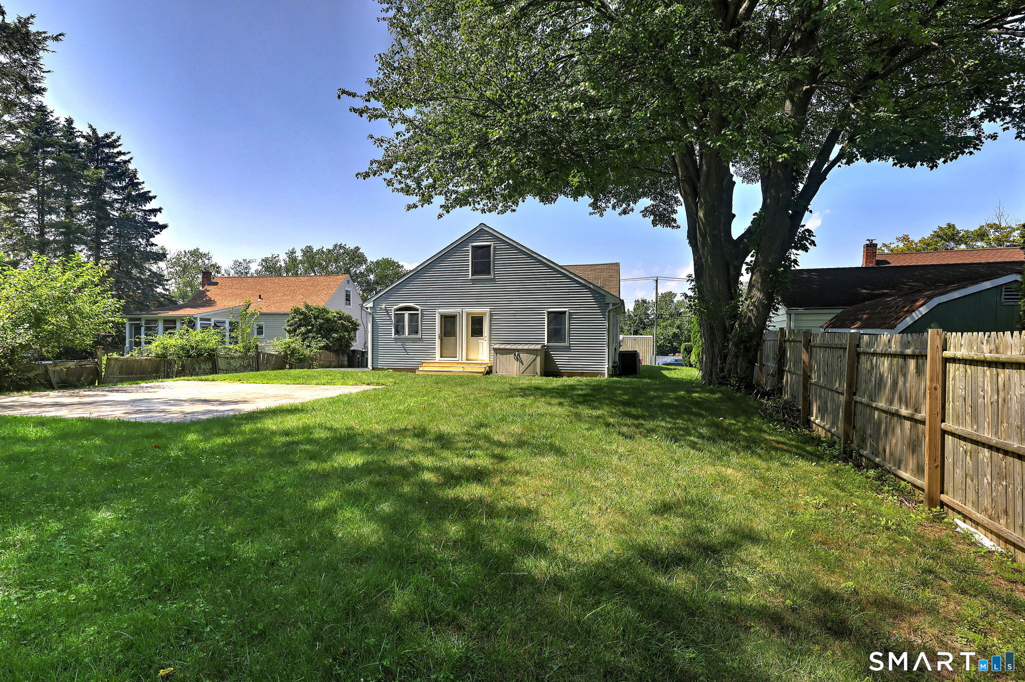 647 New Haven Avenue Property Photo 39