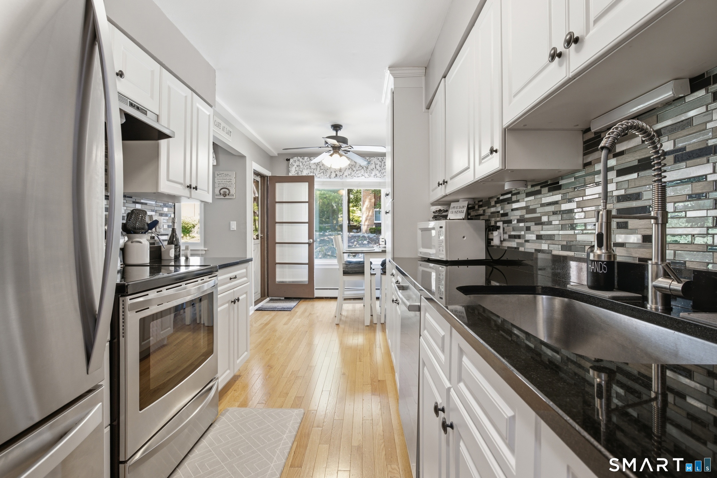333 Vincellette 47 Street Property Photo 3