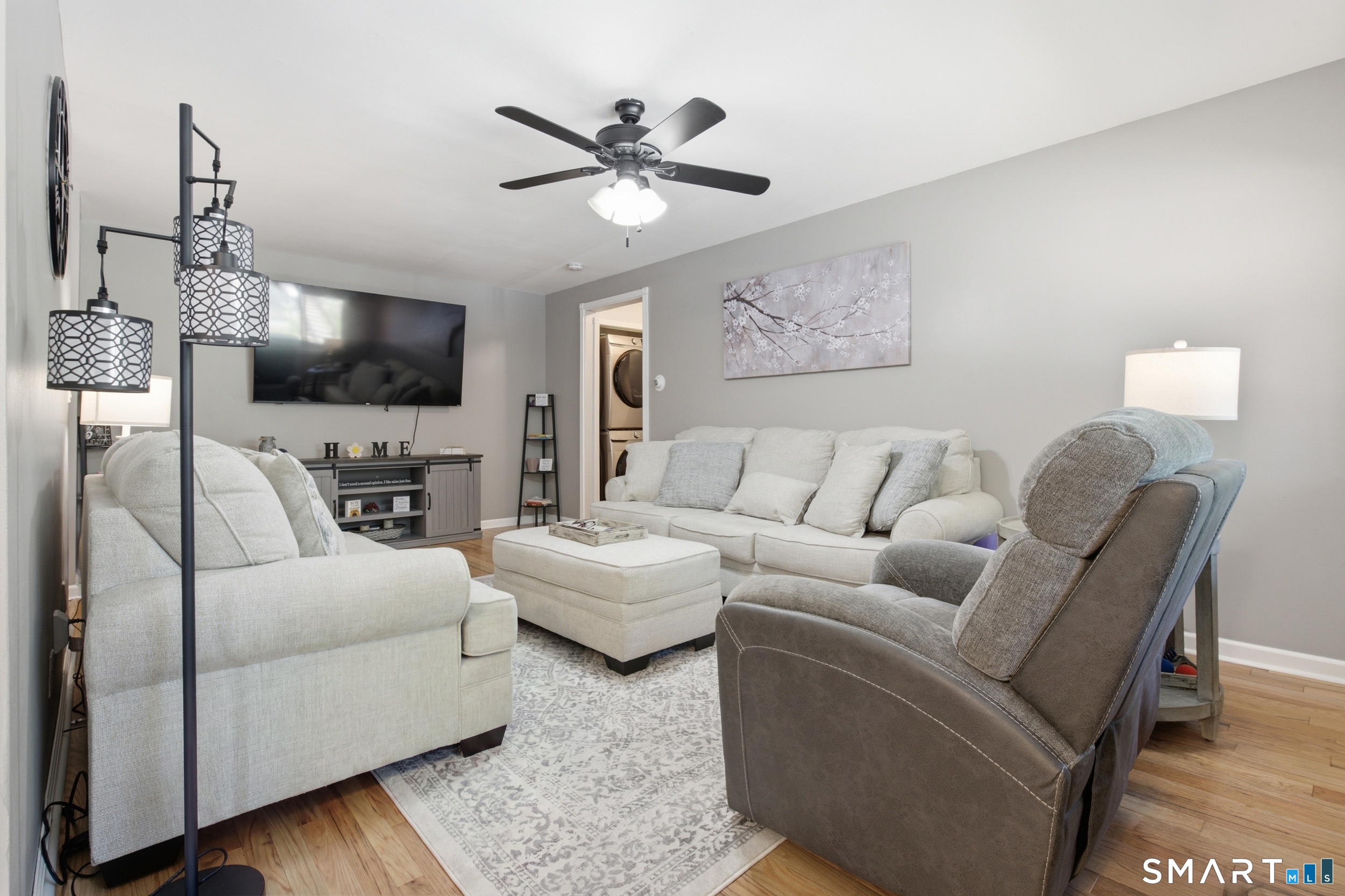 333 Vincellette 47 Street Property Photo 6