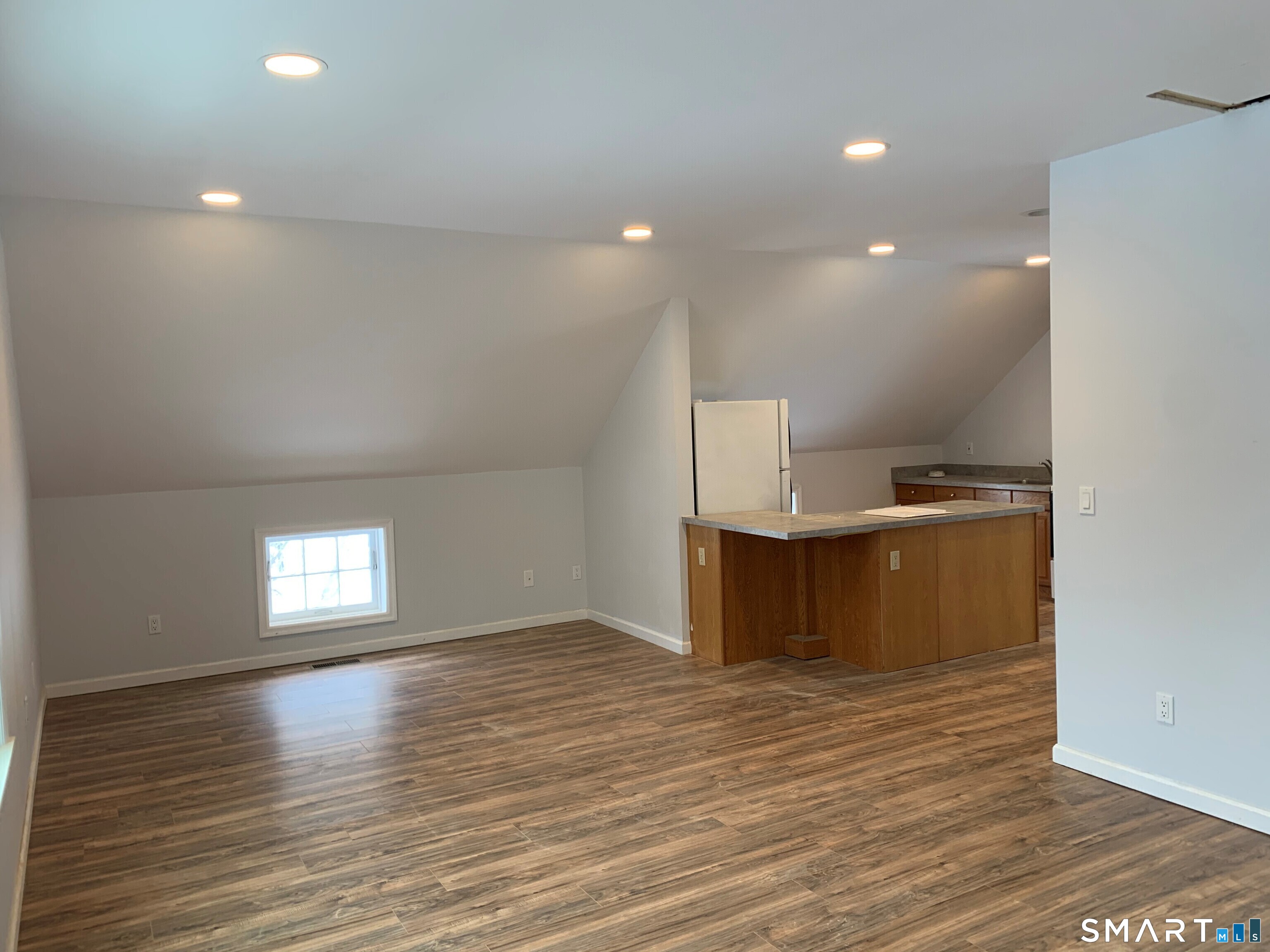 223 Kent Road Property Photo 3