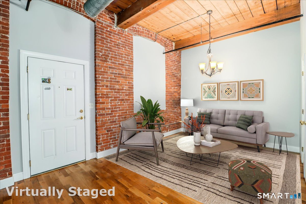 145 Canal 110 Street Property Photo 2