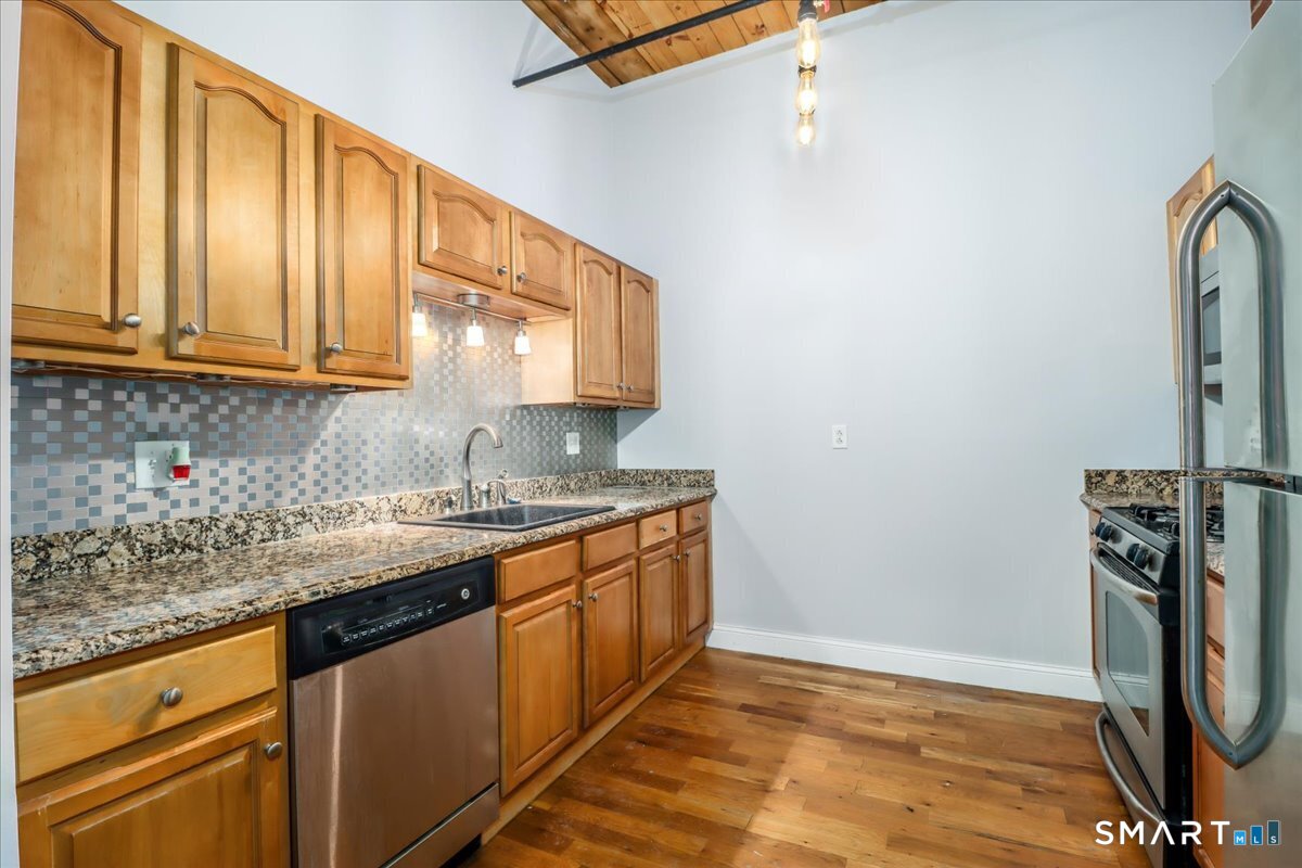 145 Canal 110 Street Property Photo 5