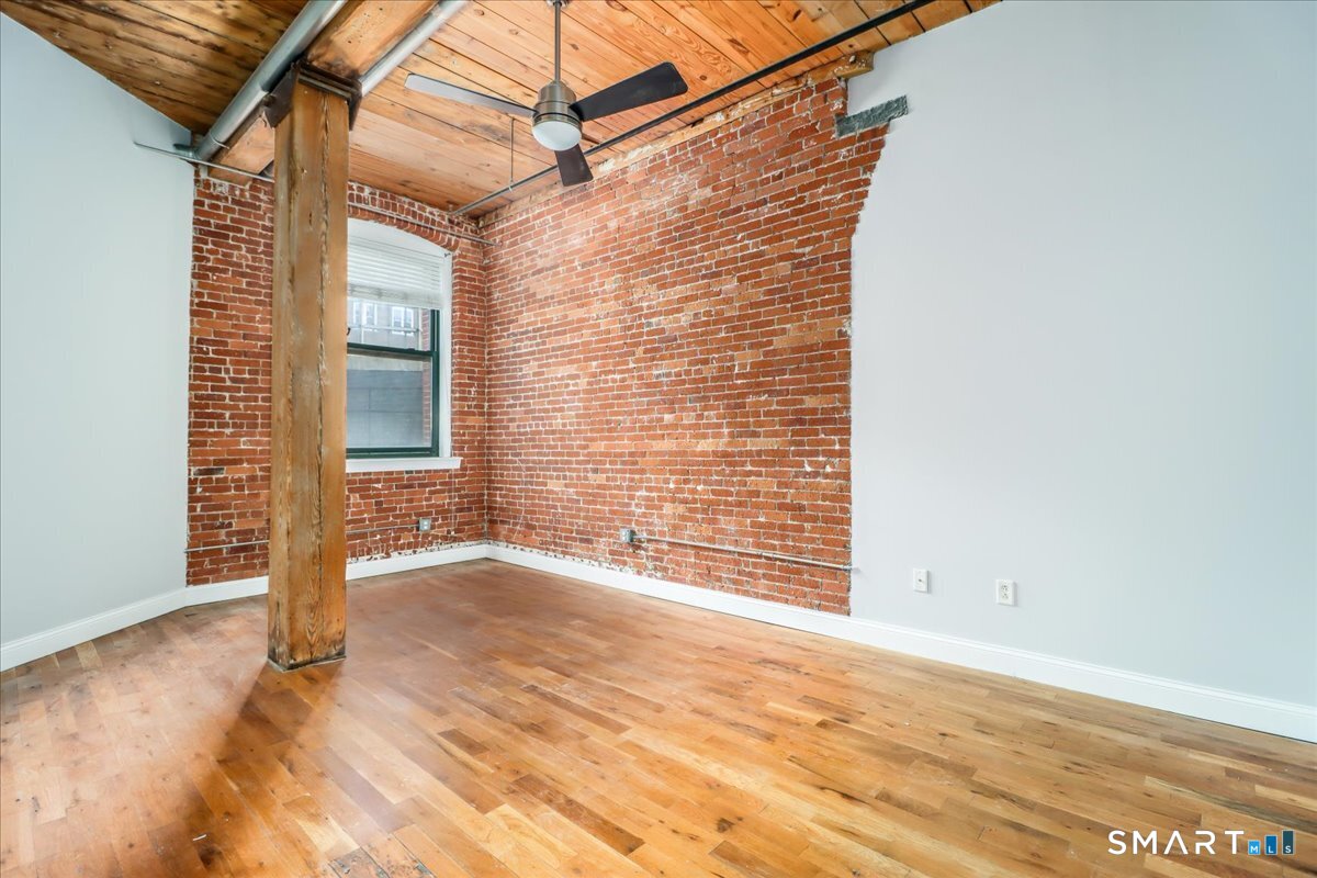 145 Canal 110 Street Property Photo 8