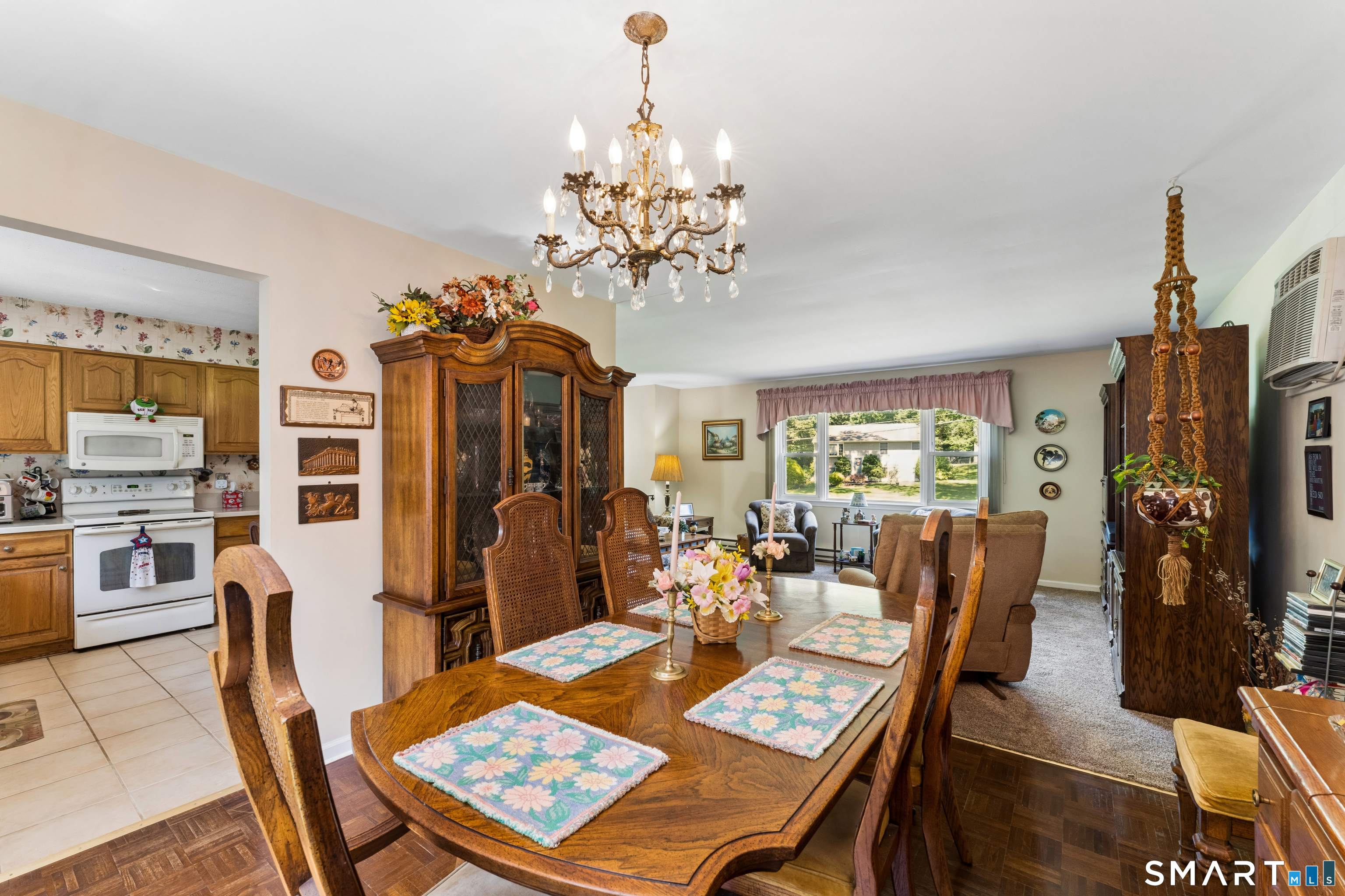 18 Woodcreek Road Property Photo 7