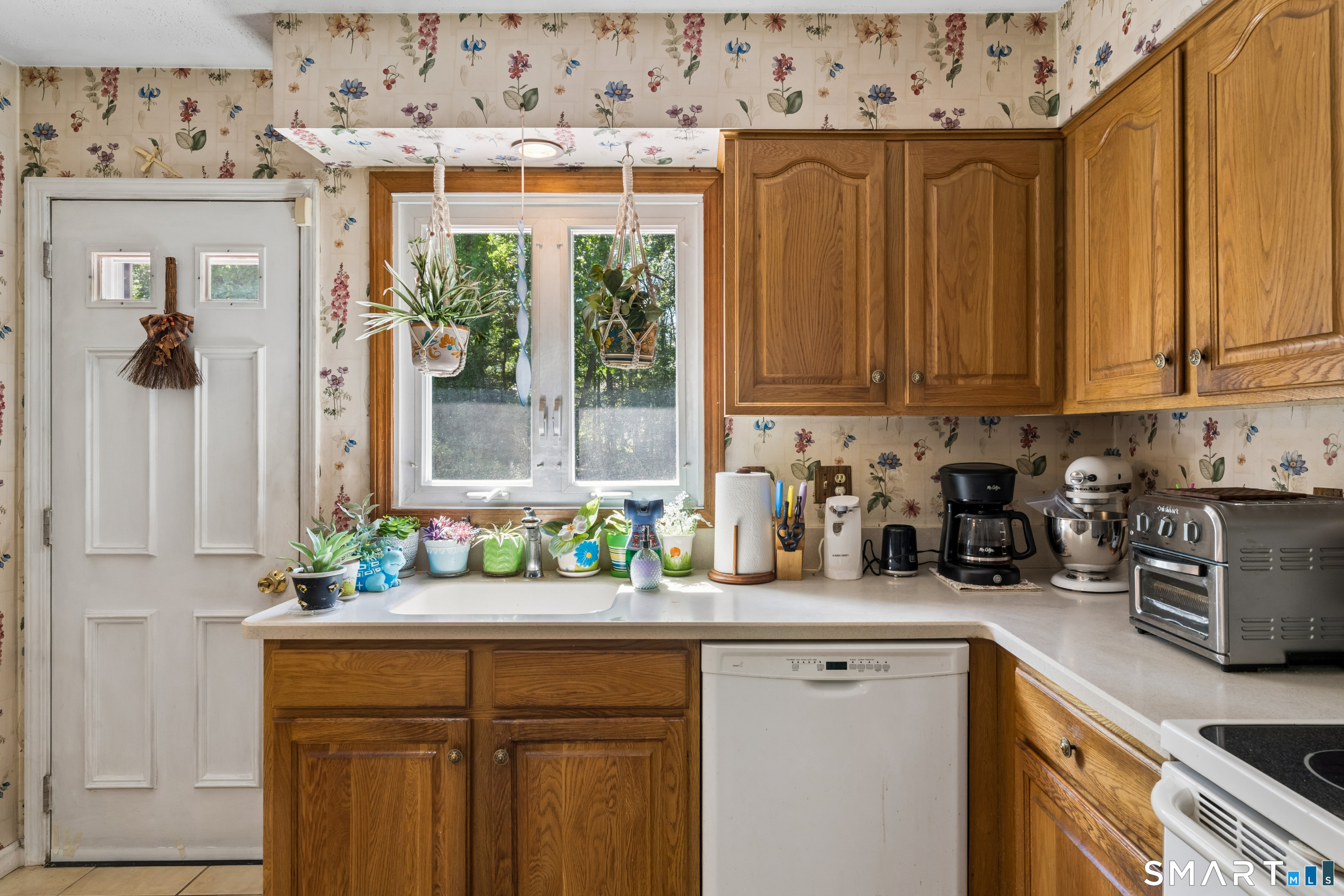 18 Woodcreek Road Property Photo 9