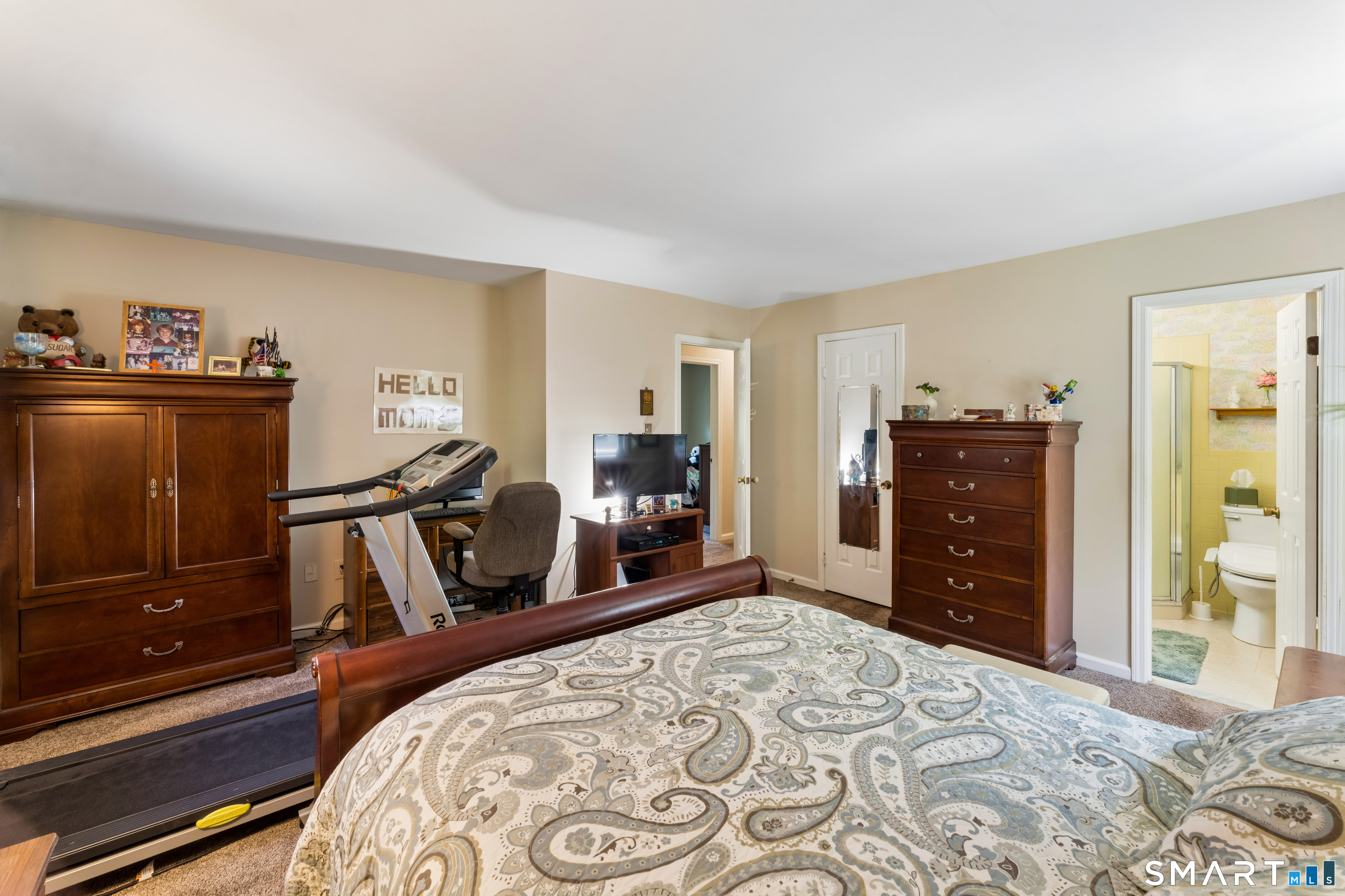 18 Woodcreek Road Property Photo 13