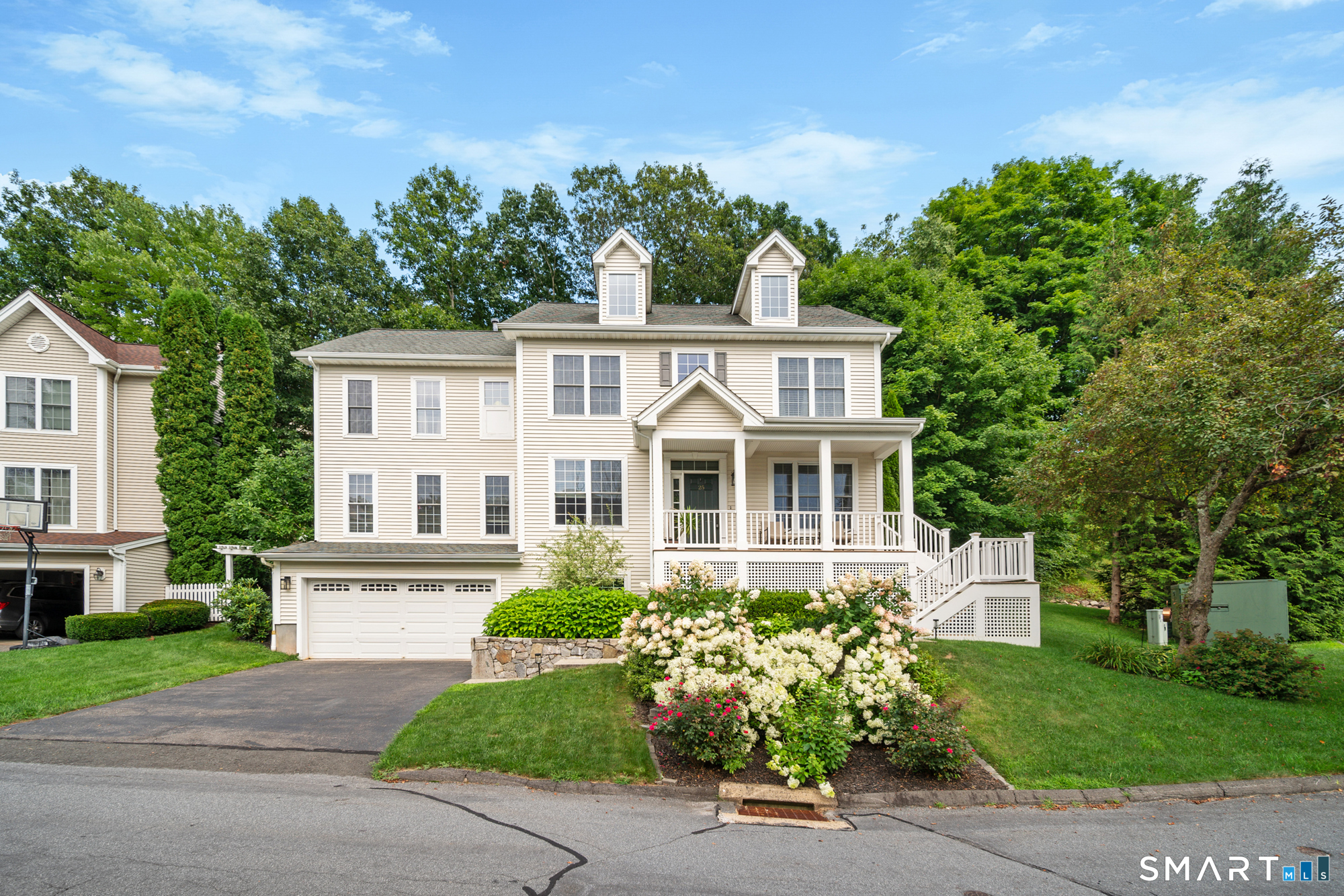25 Independence 25 Circle Property Photo 1
