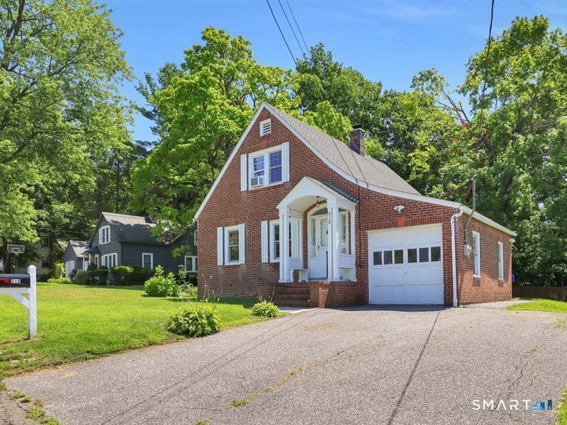 510 Charles Street Property Photo 1