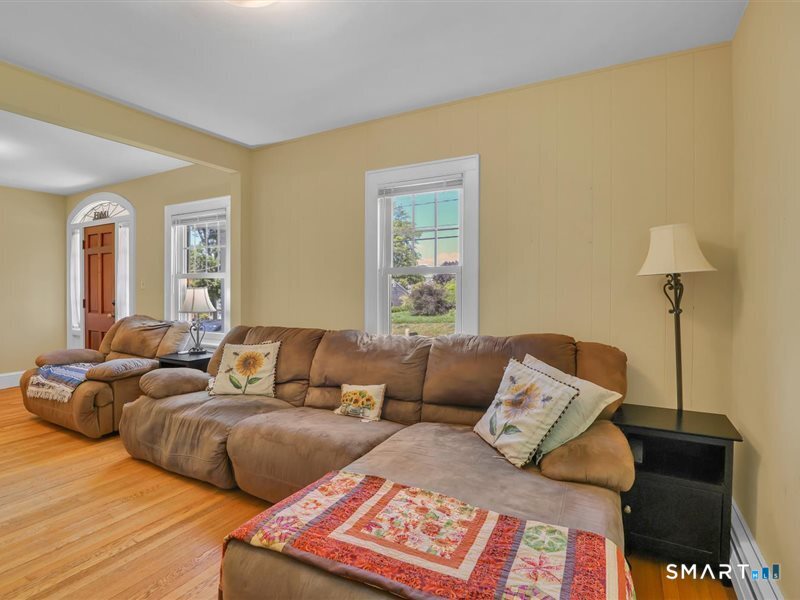 510 Charles Street Property Photo 7