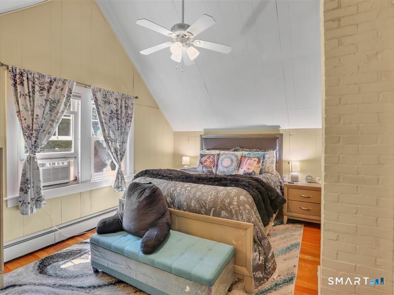 510 Charles Street Property Photo 13