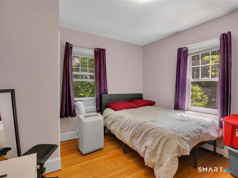 510 Charles Street Property Photo 16