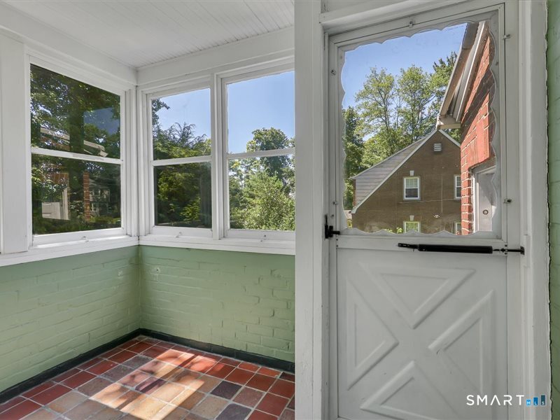 510 Charles Street Property Photo 21