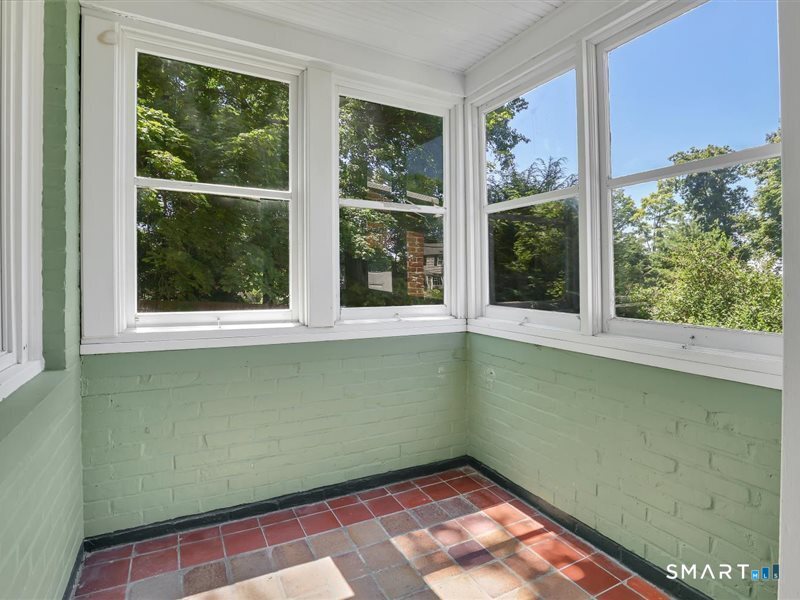 510 Charles Street Property Photo 22