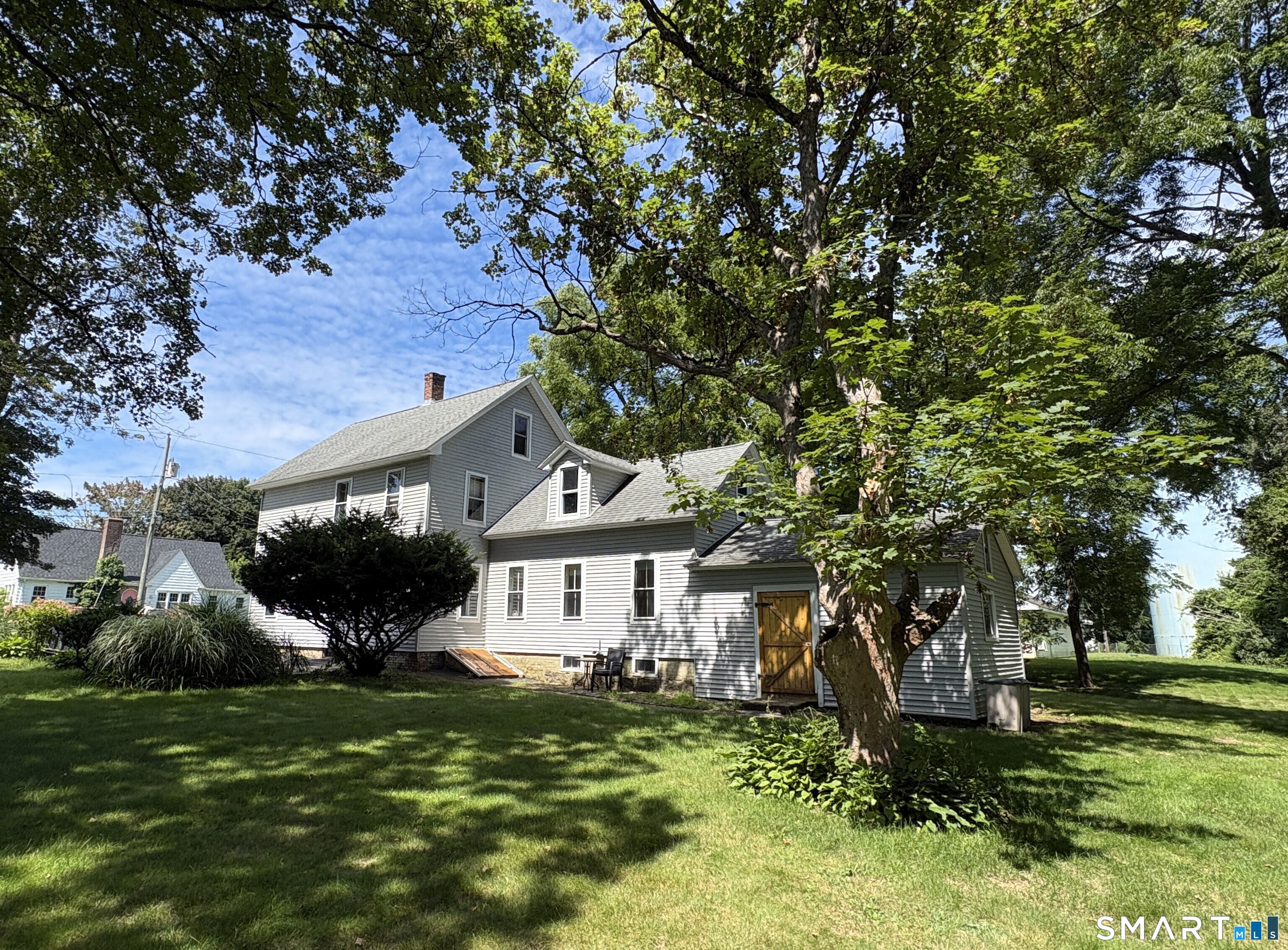 63 Elmwood Heights Property Photo 2
