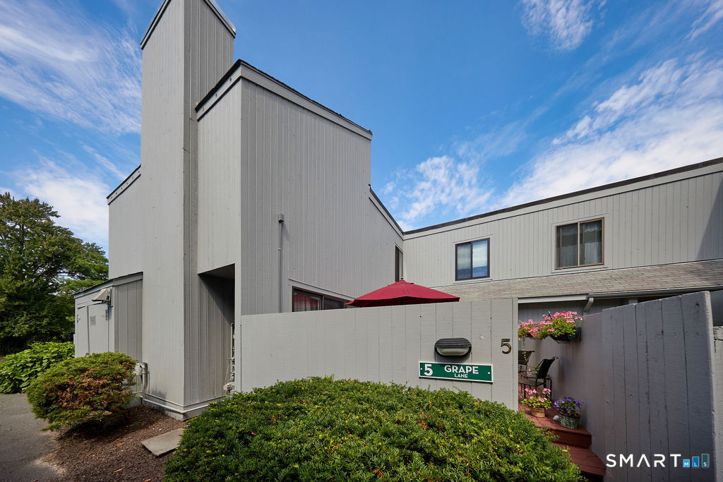 5 Grape 5 Lane Property Photo 1