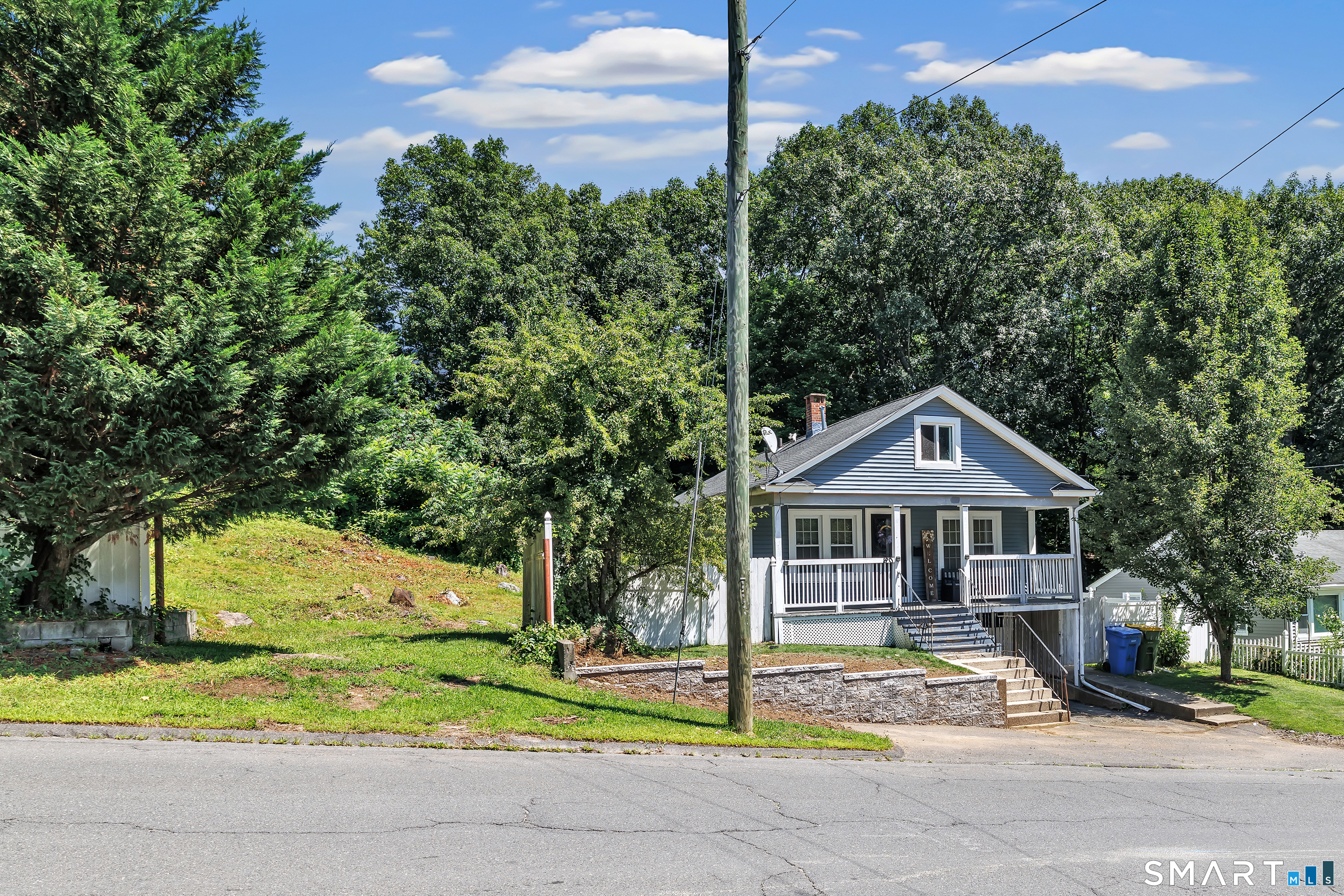 180 Capitol Avenue Property Photo 3