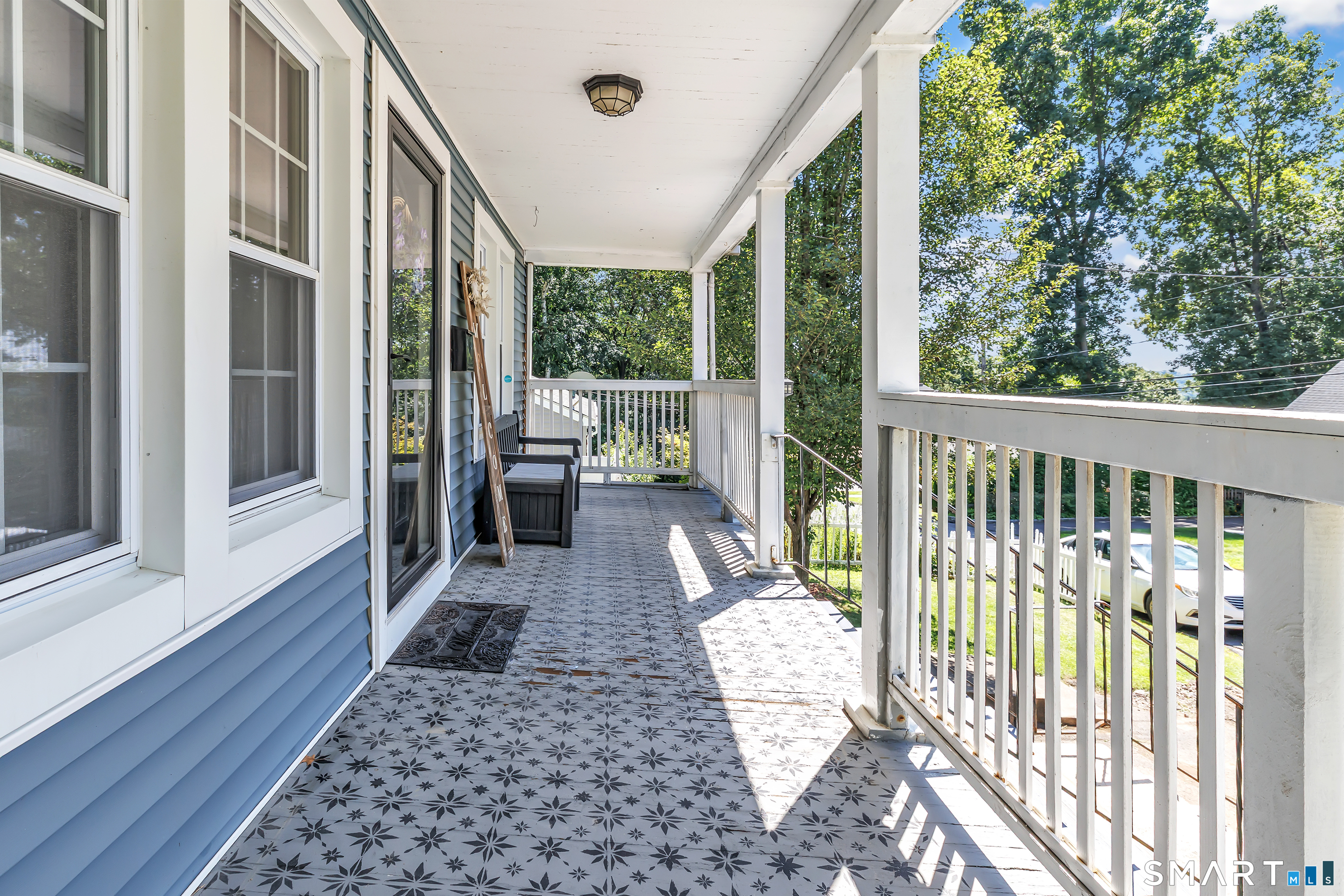 180 Capitol Avenue Property Photo 6