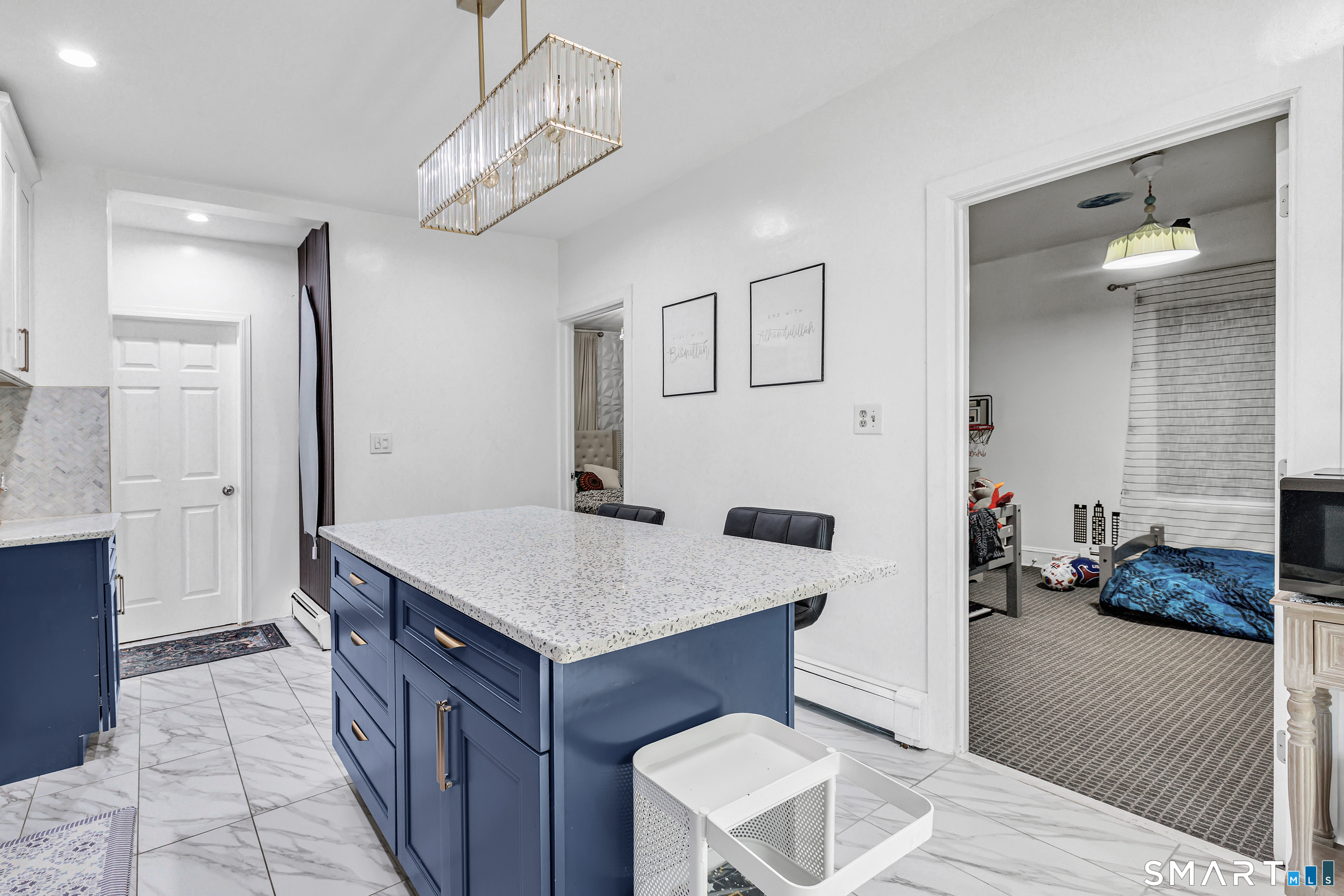 180 Capitol Avenue Property Photo 17