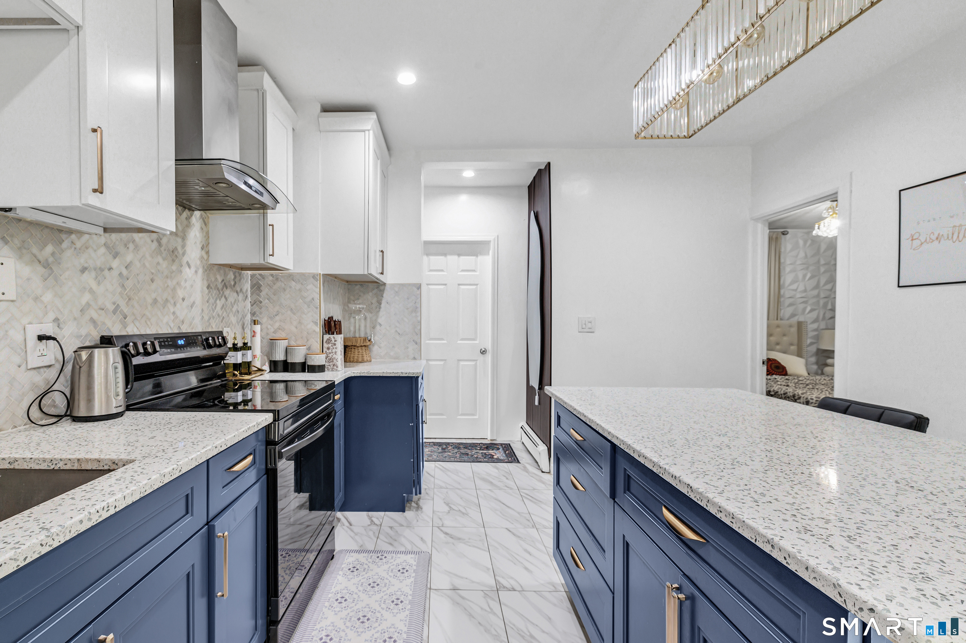 180 Capitol Avenue Property Photo 18
