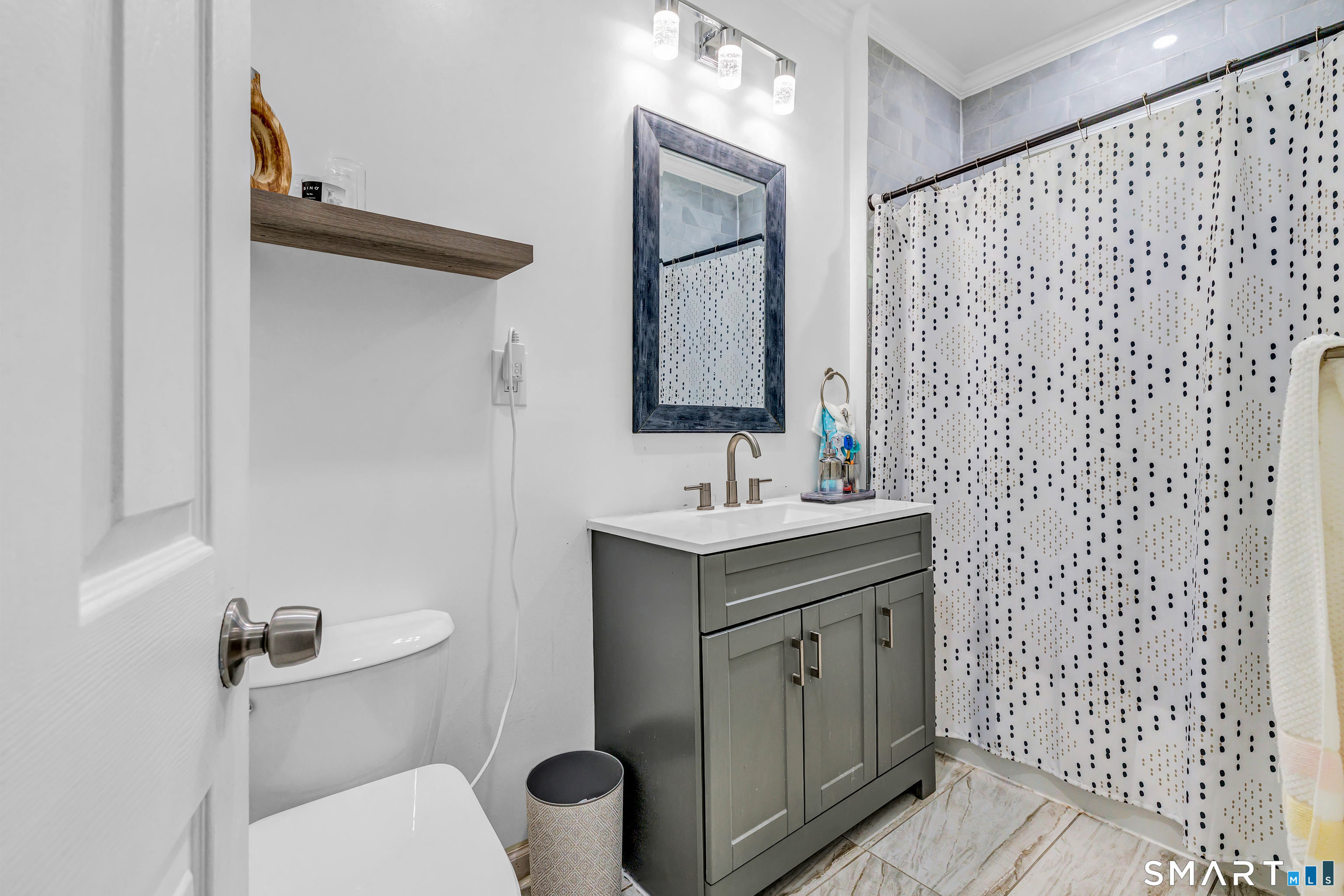 180 Capitol Avenue Property Photo 26