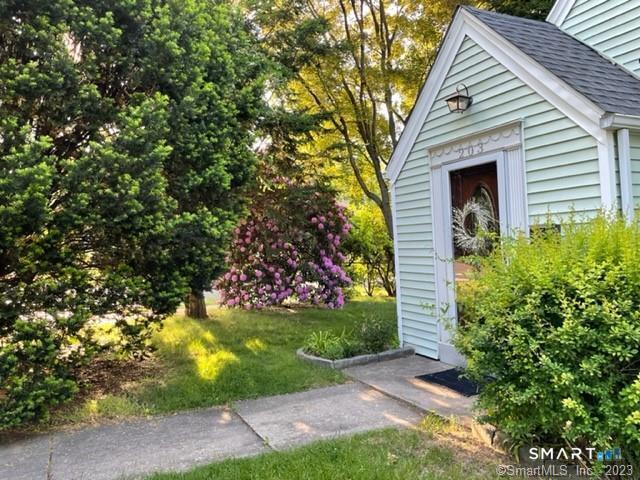 203 Toms Road Property Photo 12