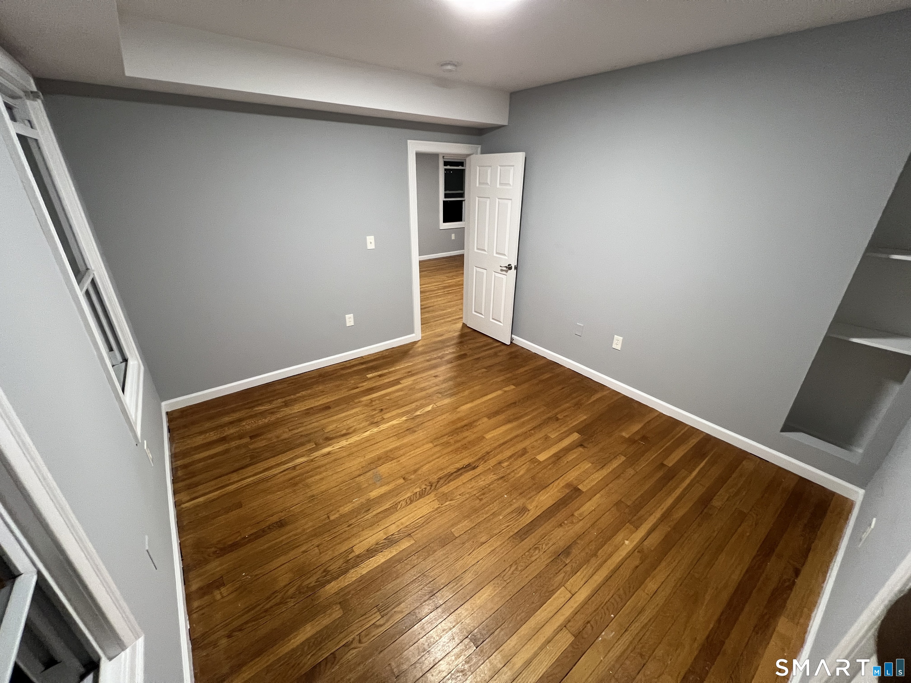 39 Lander 2nd Floor Street Property Photo 11
