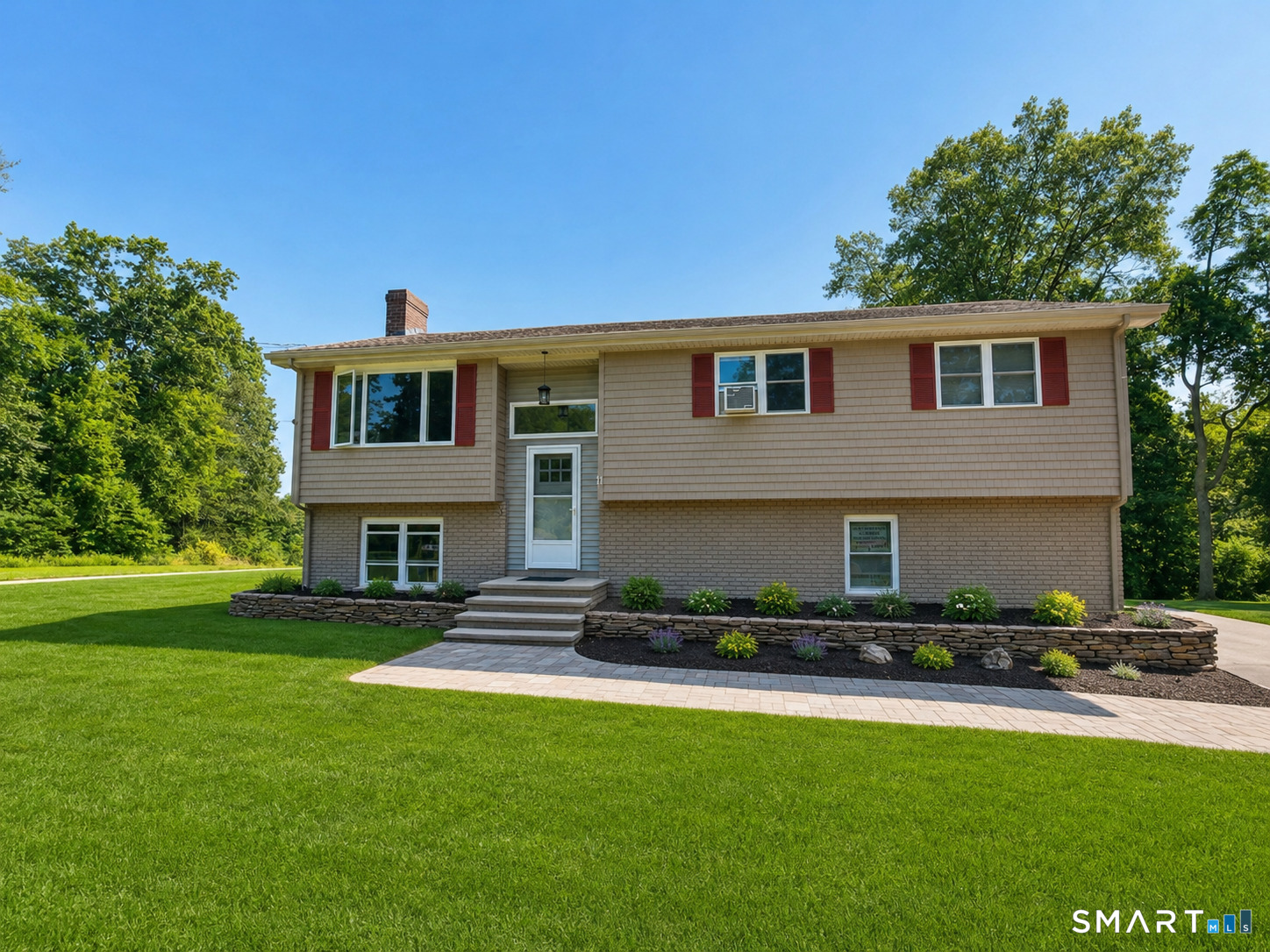 54 Midwood Farm Road Property Photo 1