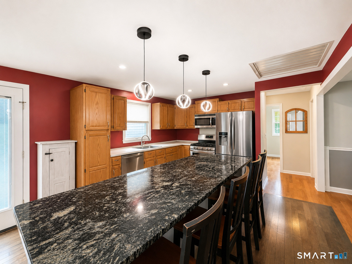 54 Midwood Farm Road Property Photo 6