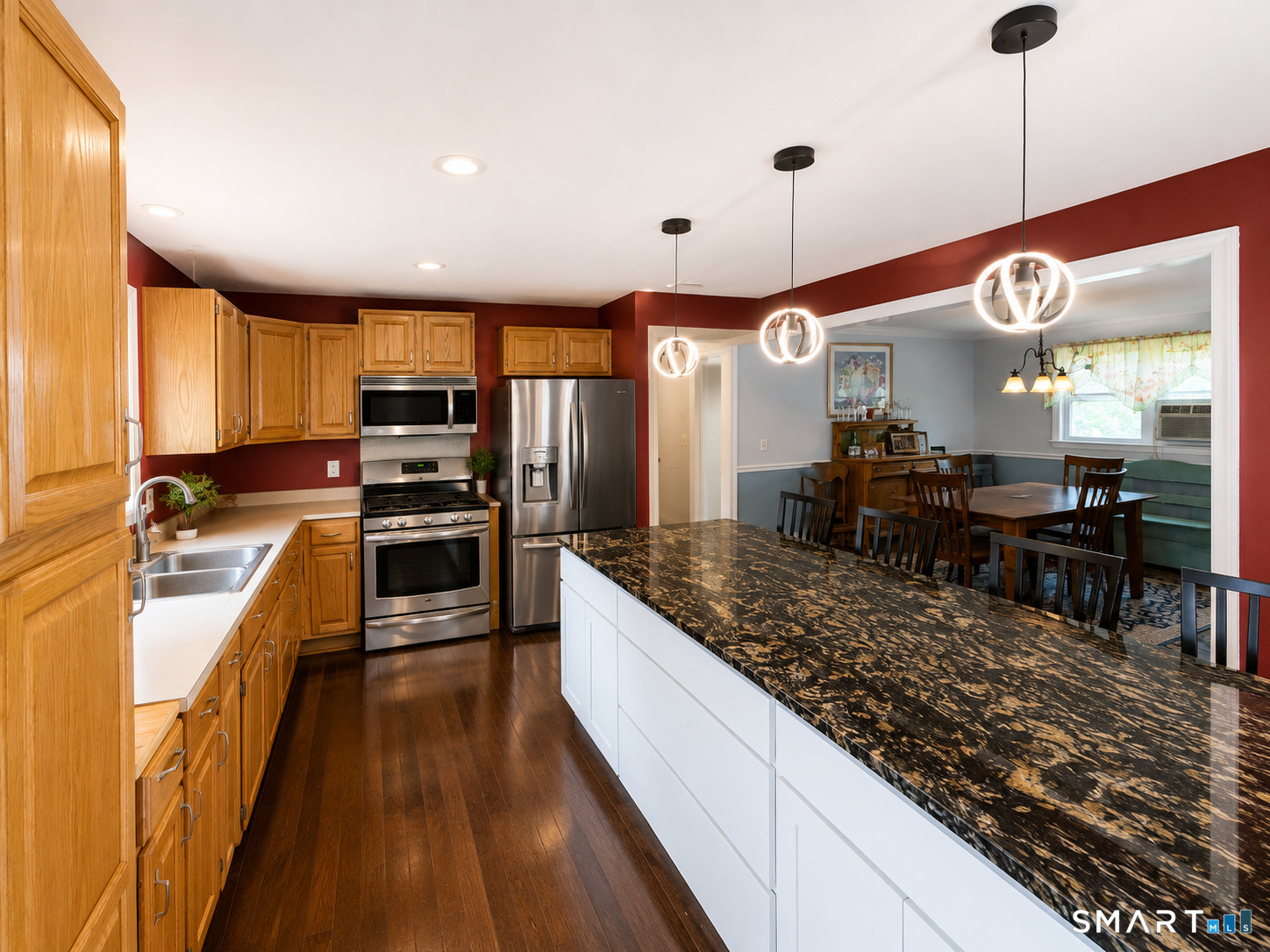 54 Midwood Farm Road Property Photo 7