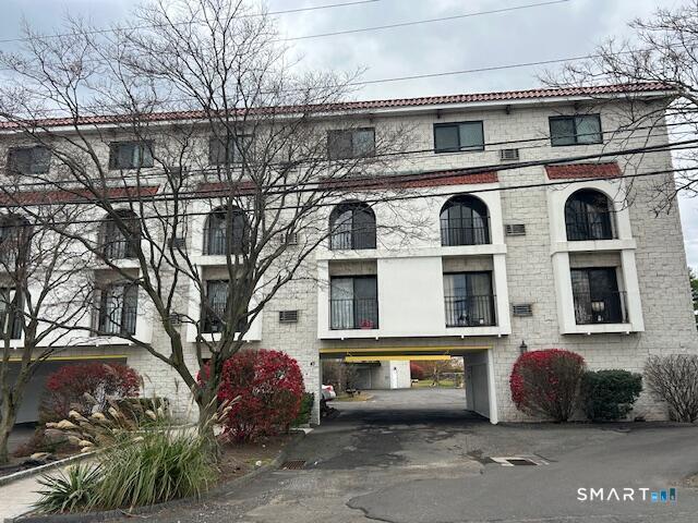 43 Seaview 16 Avenue Property Photo 2
