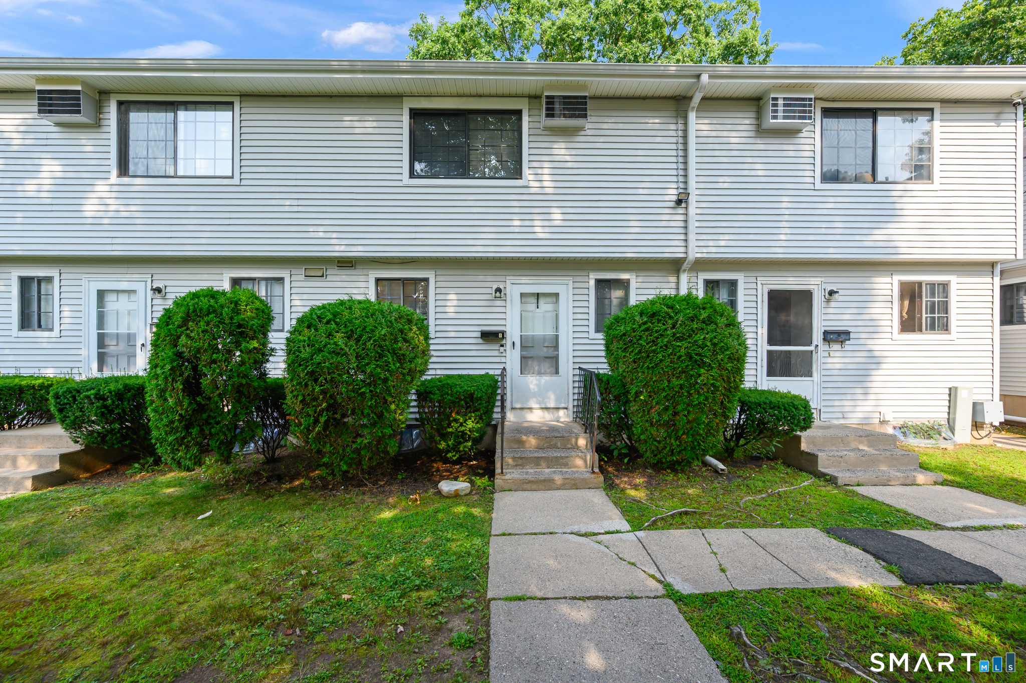 71 Bentwood 8 Drive Property Photo 1