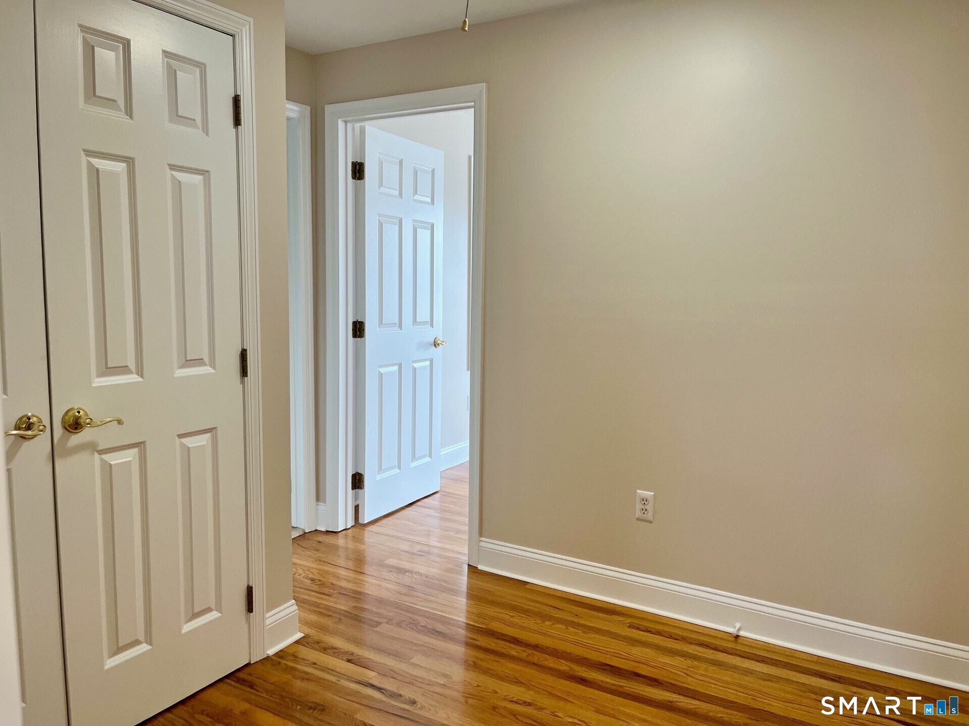 56 East Avenue Property Photo 10