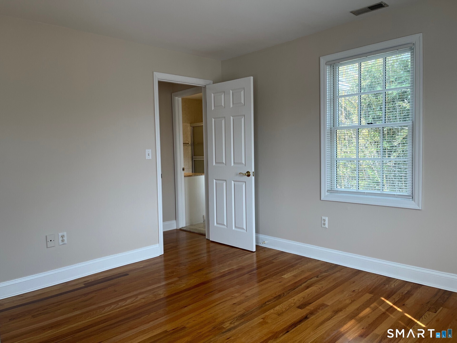56 East Avenue Property Photo 16