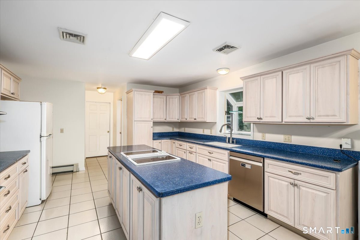 20 Dick Finn Road Property Photo 16