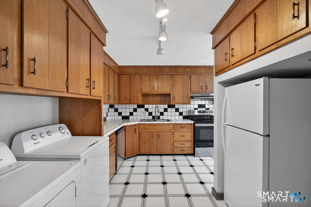 1553 Glasgo Road Property Photo 9