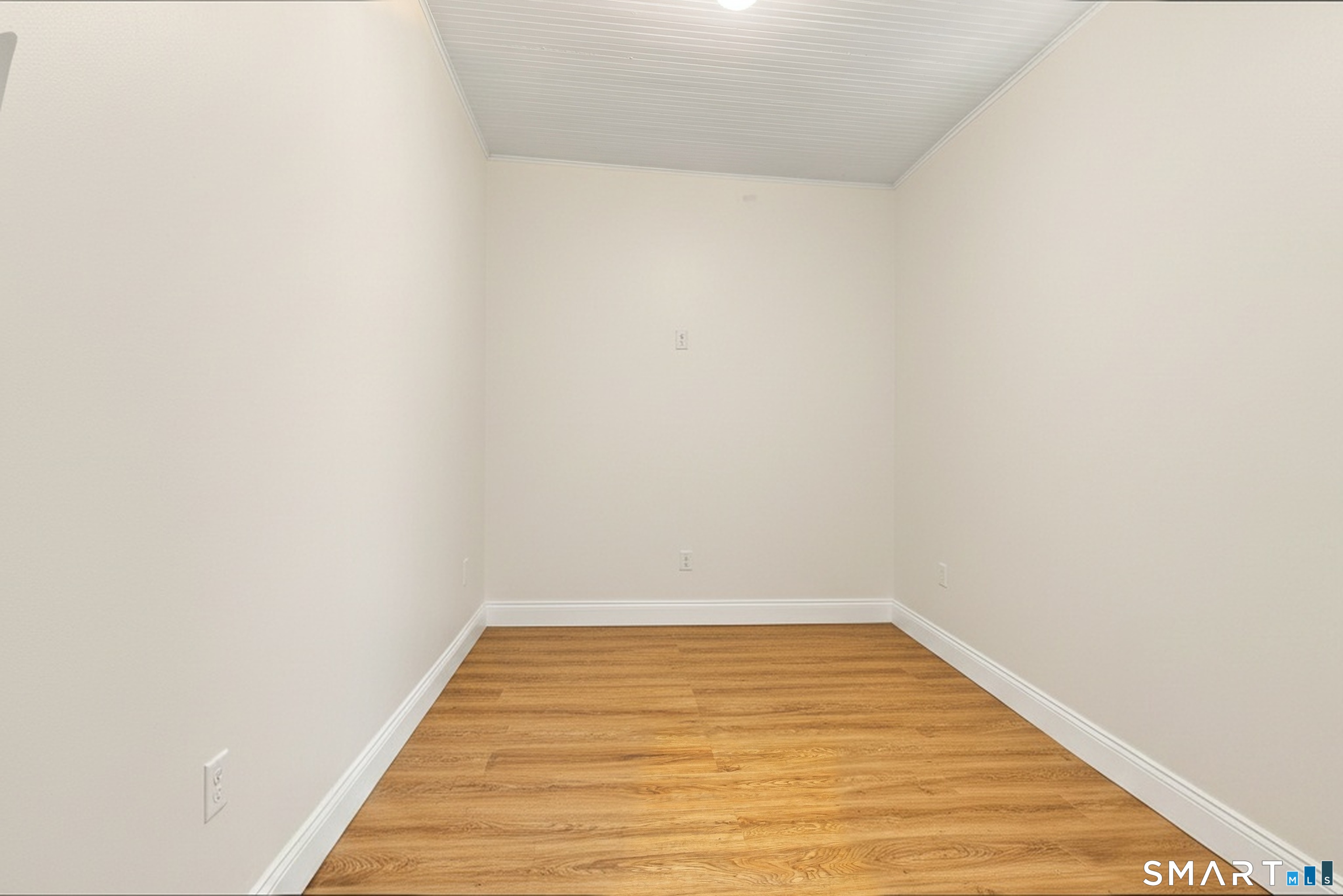144 Clinton Street Property Photo 8