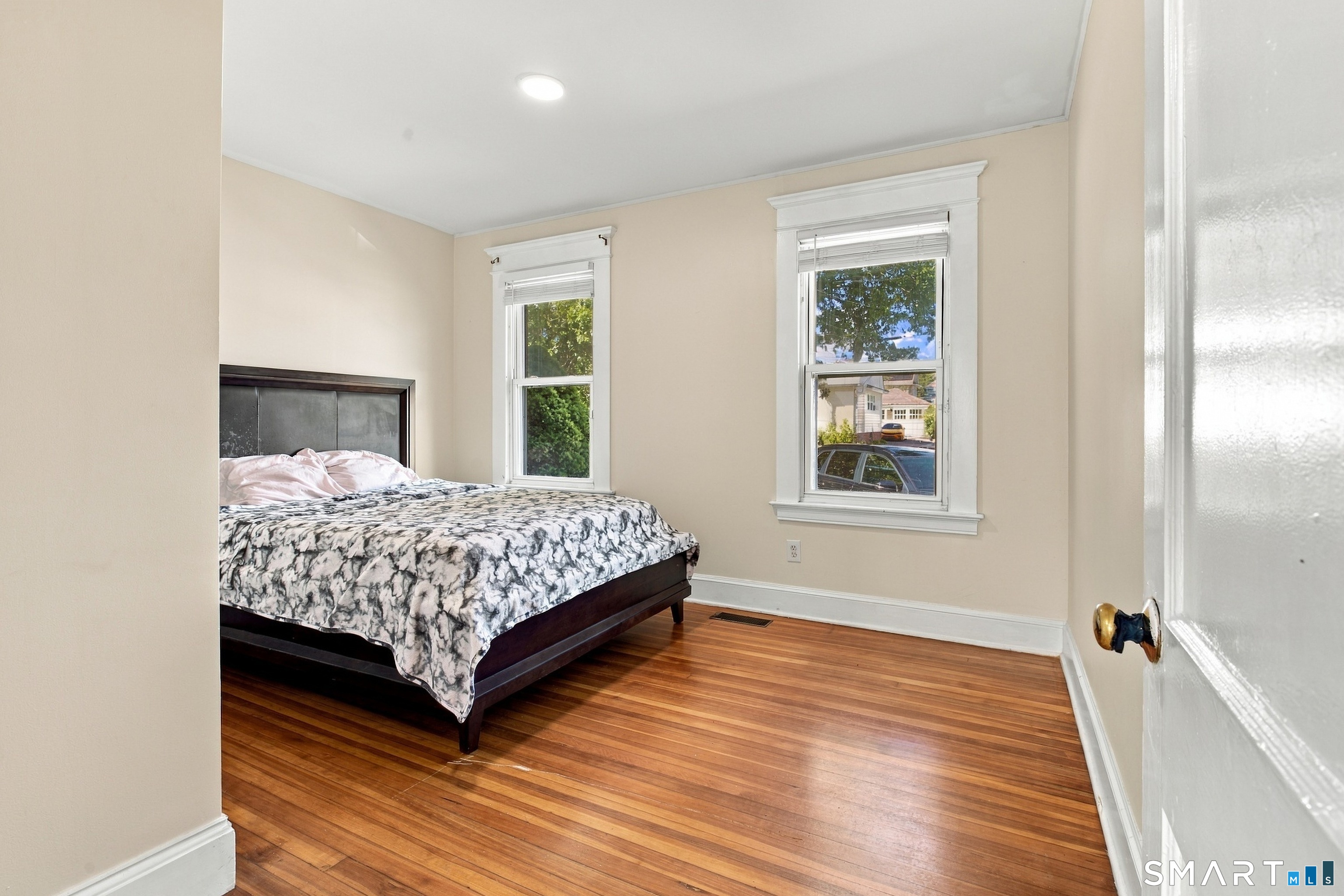 144 Clinton Street Property Photo 10