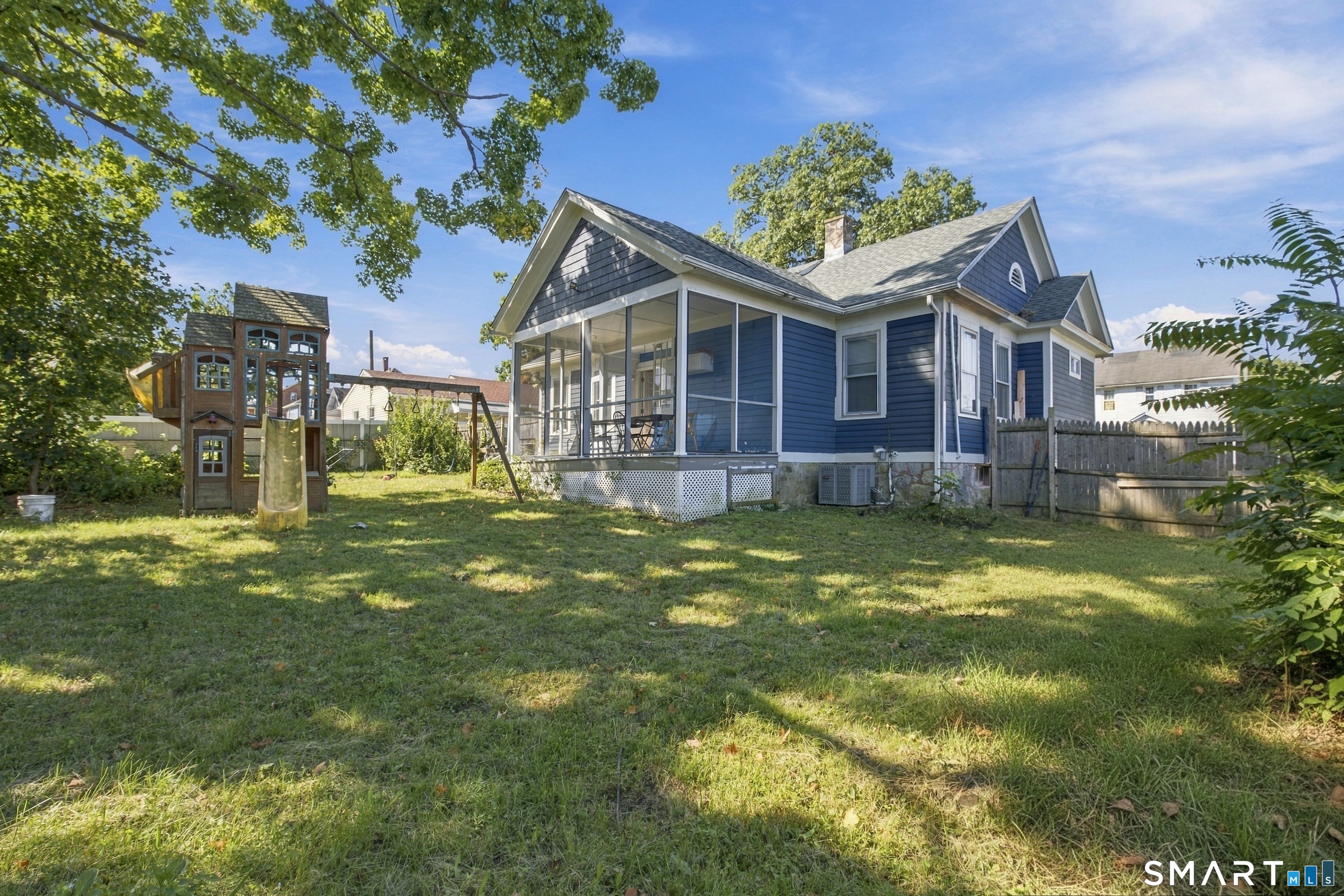 144 Clinton Street Property Photo 25