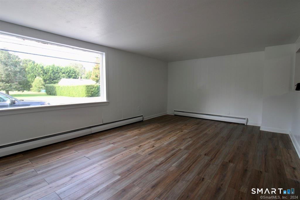 525 Boston Post 1 Road Property Photo 3