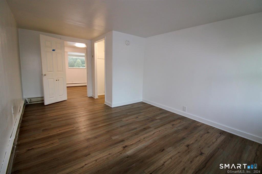 525 Boston Post 1 Road Property Photo 5