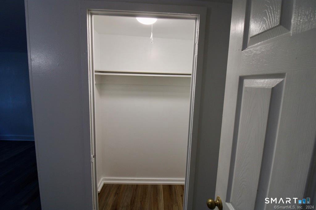 525 Boston Post 1 Road Property Photo 8