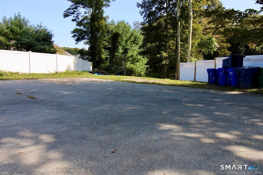 525 Boston Post 1 Road Property Photo 21